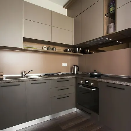 On Arkadiivskyi Lane *