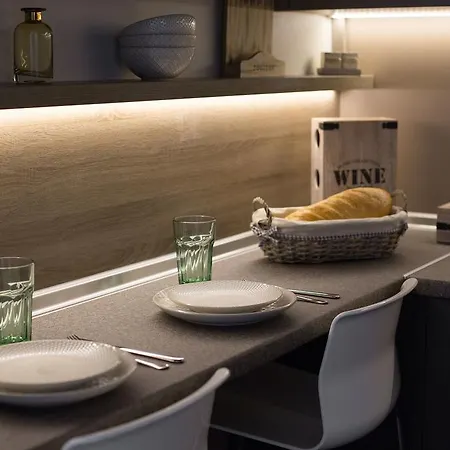 On Arkadiivskyi Lane